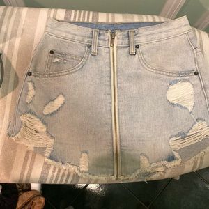 LF denim skirt